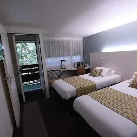 Campanile Annecy ~ Metz-tessy 3*