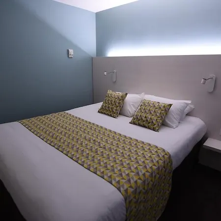 Campanile Annecy ~ Metz-tessy 3*