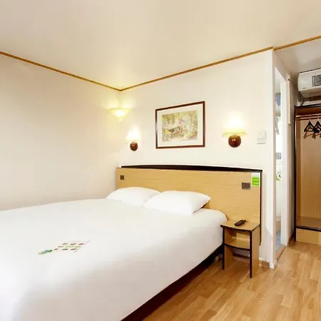 Hotel Campanile Annecy ~ Metz-tessy